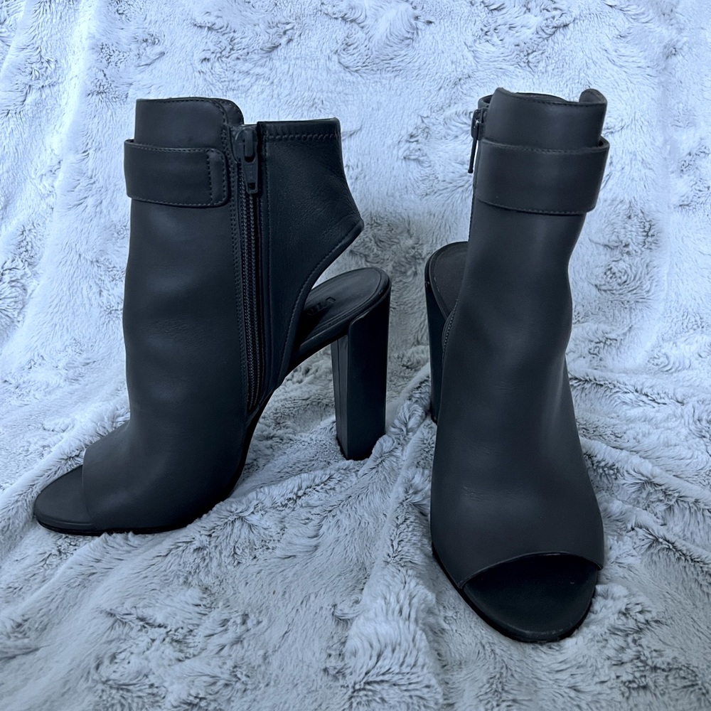 Vince Leather Heels